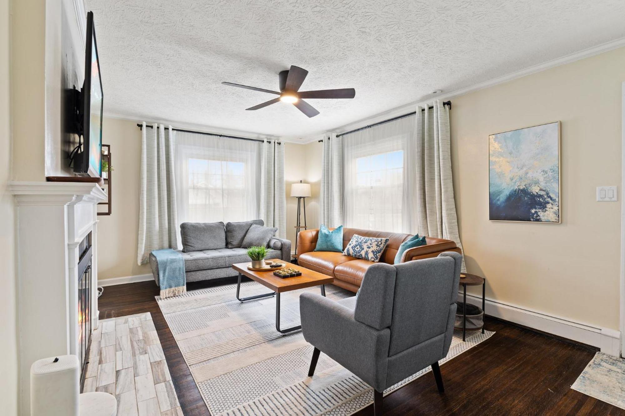 Charming In Speedway Holiday home *